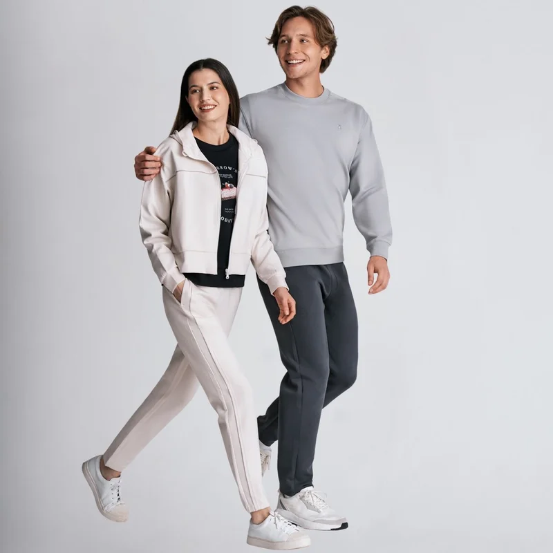 GIORDANO Men’s Slim Tapered Air Double Knit Joggers